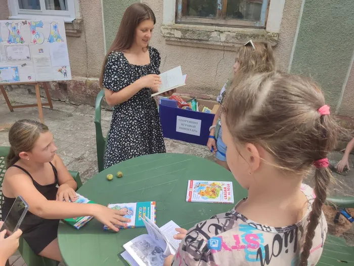 d4d02a33-b0ef-4046-8266-6aa74b7f7fc8