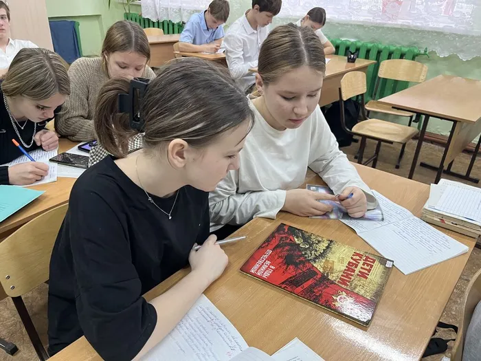 06.02.Памяти юных героев будем достойны6