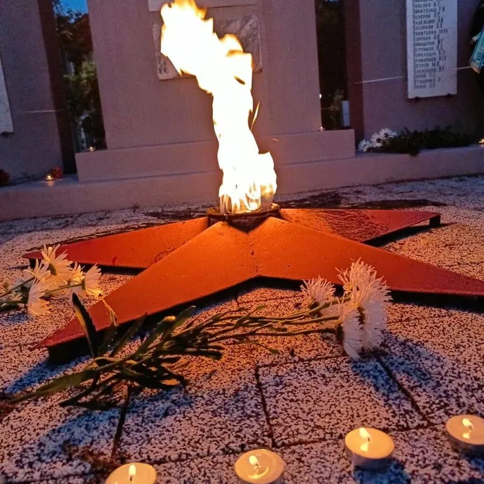 🕯 День памяти и скорби 🕯️