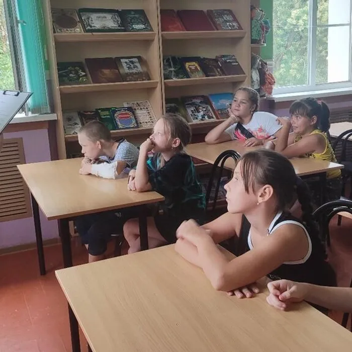 Час мира и добра «Мы разные, но мы вместе».